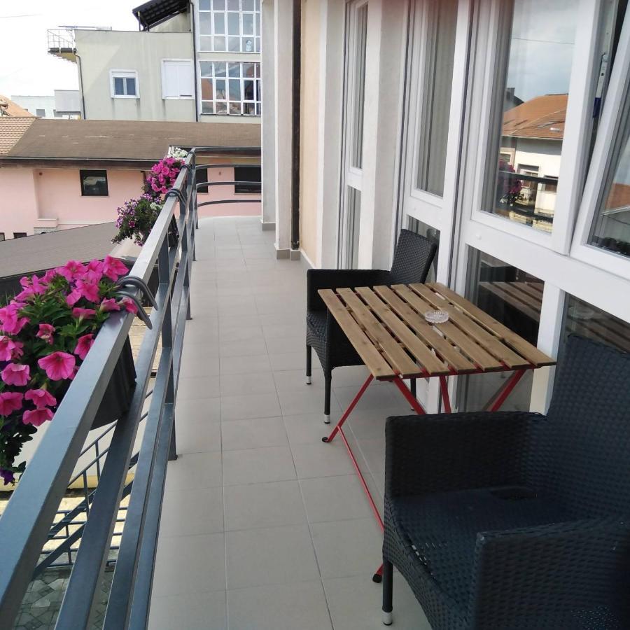 Apartman Zagreb , With Balcony And Free Parking Zewnętrze zdjęcie